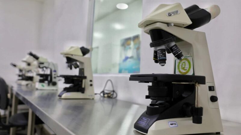Governo inaugura nova sede do Laboratório Central de Saúde que é referência em MT