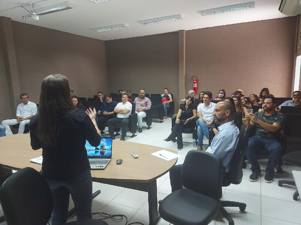 Empresários: “Modernização da praça vai trazer desenvolvimento e fomentar ainda mais o turismo de Chapada dos Guimarães”