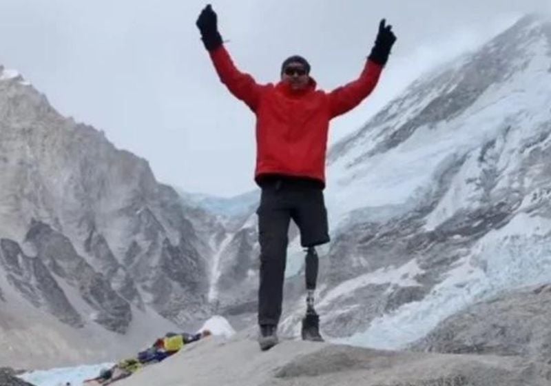 Goiano se torna o 1º sul-americano amputado a chegar no Monte Everest