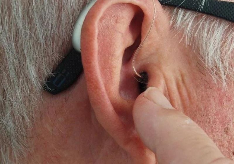 Pesquisadores do EUA desenvolvem tratamento que reverte a surdez