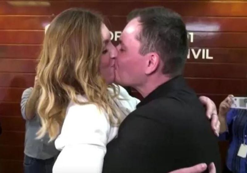 Russo se casa com ucraniana nos EUA e consegue asilo