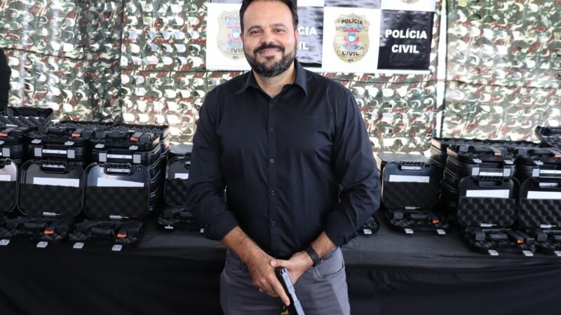 Lei assegura destinação de armas de fogo aos aposentados ou inativos da segurança pública de MT
