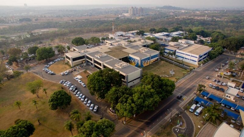 Governador Mauro Mendes decreta ponto facultativo nesta sexta-feira (08)