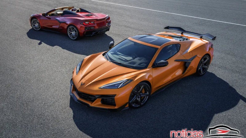 Chevrolet Corvette Hybrid chega em 2023 (vídeo)
