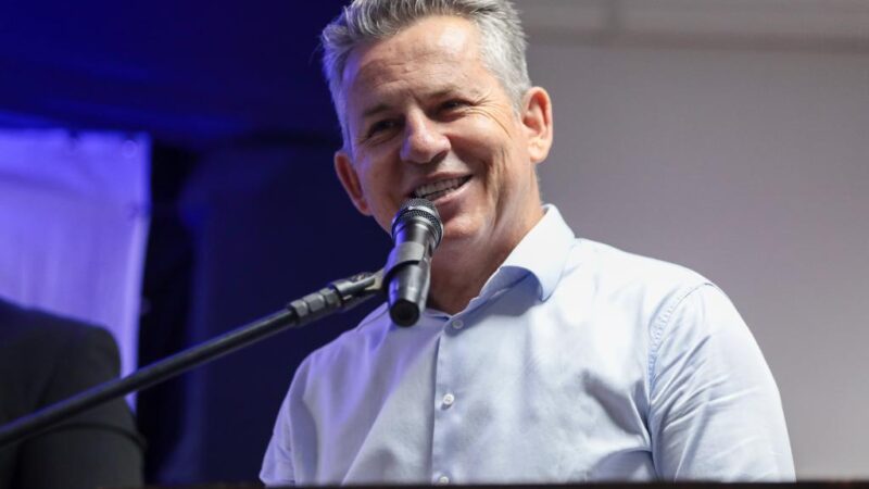 Governador entrega prestação de contas de 2021 ao TCE-MT