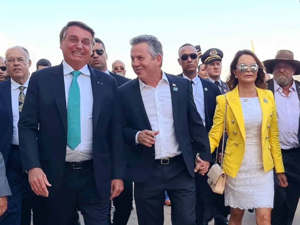Governador e primeira-dama recepcionam e participam de eventos com Presidente da República