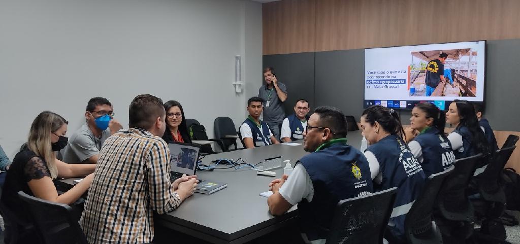 Fiscais do Amazonas buscam experiência de Mato Grosso na inspeção de soja, algodão e madeira