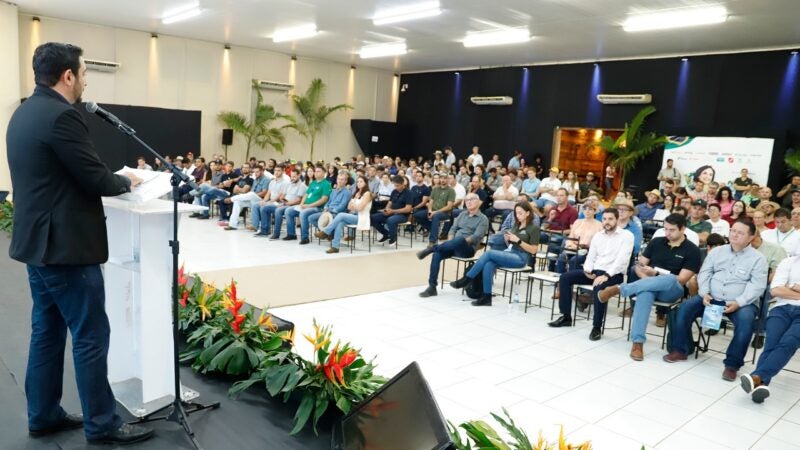 Debate sobre política, economia e agro reuniu mais de 250 pessoas na Norte Show