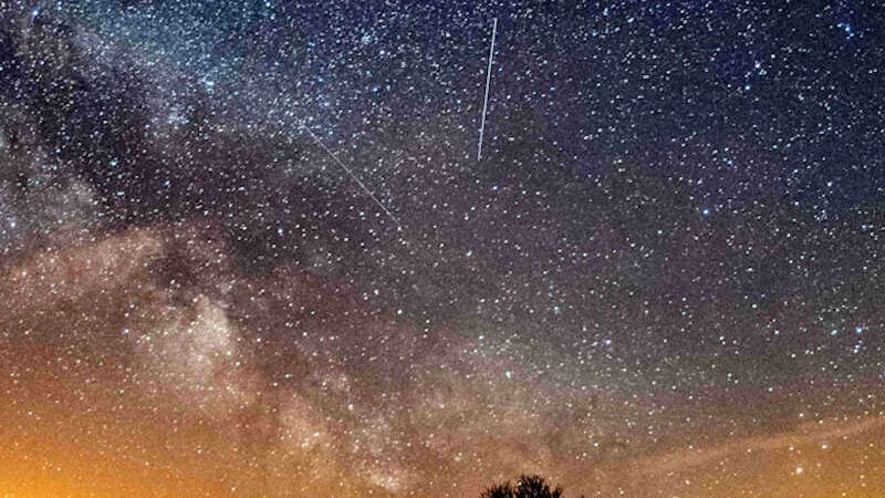 Abril tem 1º chuva mais intensa de estrelas cadentes e eclipse