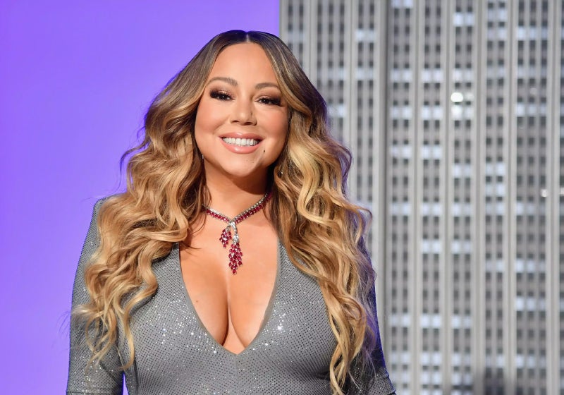 Mariah Carey se torna a cantora que mais vendeu álbuns nos EUA