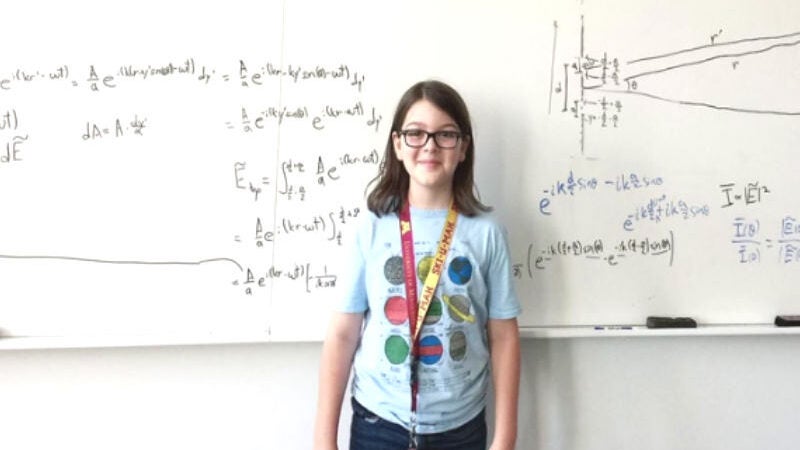 Gênio de13 anos vai se formar em Física e se prepara para o doutorado