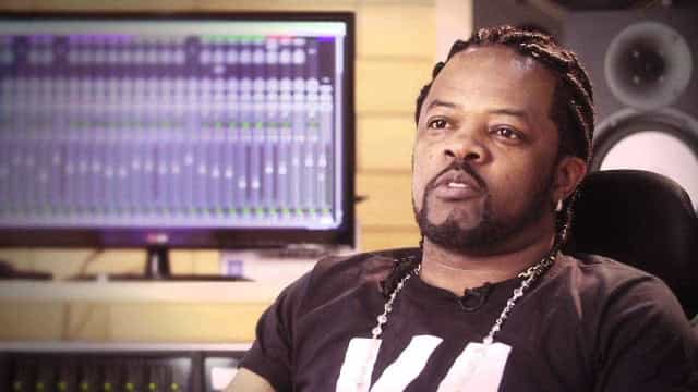 Xande de Pilares retoma origens em novo disco