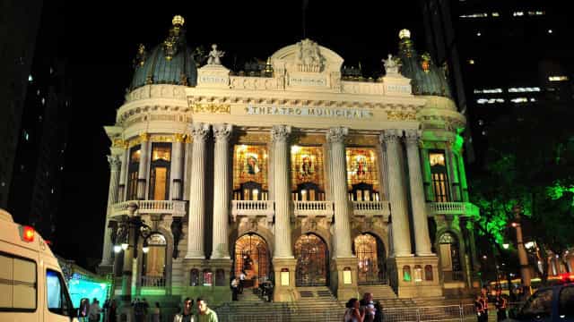  Mozart abre este mês a temporada 2022 do Theatro Municipal do Rio