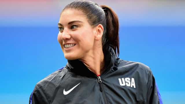 Campeã olímpica e mundial, Hope Solo se interna para tratar alcoolismo