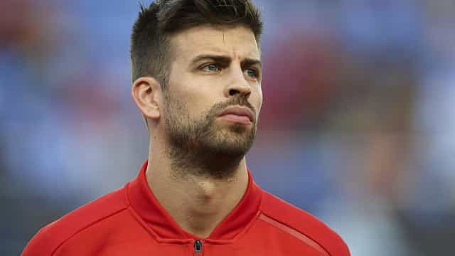 Piqué nega ilegalidade em acordo com federação e critica vazamento de áudios