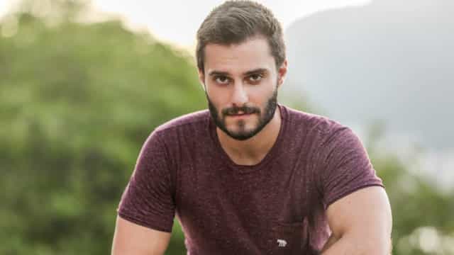 Hugo Bonemer fará parte do elenco de nova série do Batman no Spotify