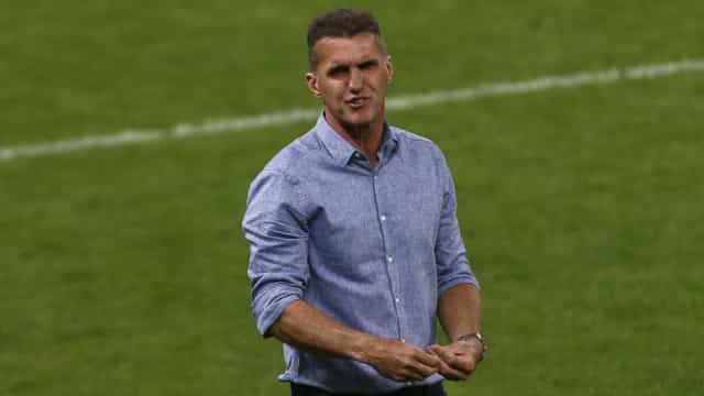 América-MG oficializa o retorno do técnico Vagner Mancini após seis meses