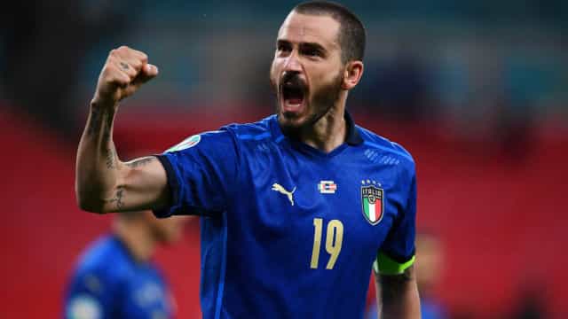 Mesmo fora da Copa, seleção italiana é eleita como o melhor time do ano