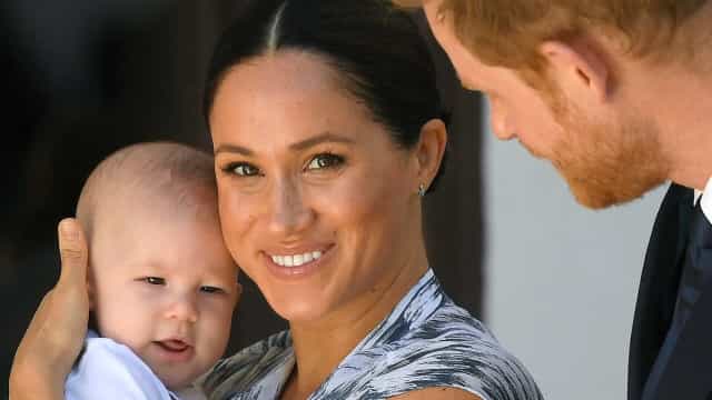 Meghan Markle visita a rainha Elizabeth 2ª pela primeira vez em dois anos
