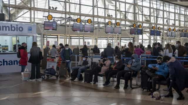 Normas sanitárias mais leves barateiam viagem internacional para vacinados