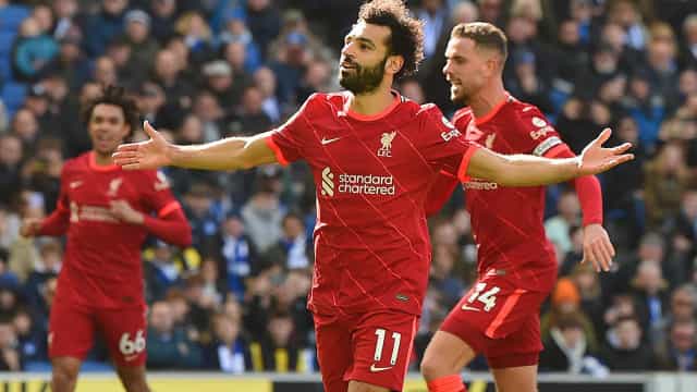 Salah vence prêmio de melhor da temporada em eleição da imprensa inglesa