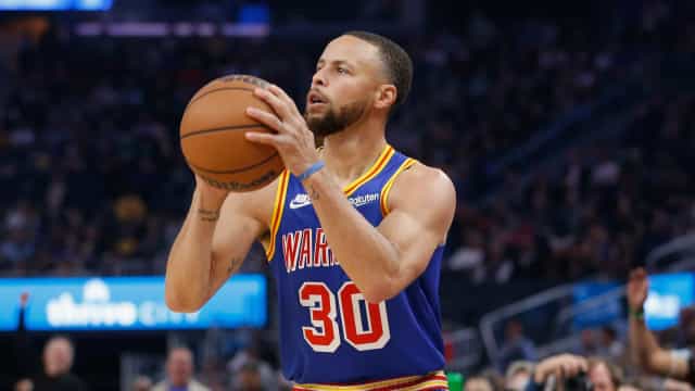 Reserva de luxo, Curry decide e Warriors abrem vantagem sobre Nuggets na NBA