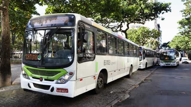 Empresas de ônibus calculam perda de R$ 25,7 bilhões com Covid e articulam verbas federais