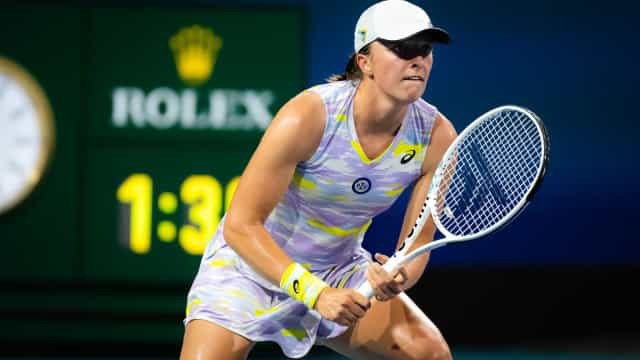 Iga Swiatek bate Jessica Pegula e vai encarar Naomi Osaka pelo título de Miami