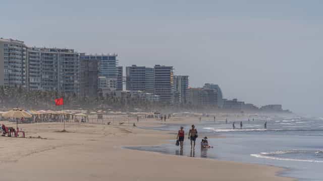 Tiroteio afugenta turistas em praia de Acapulco, no México