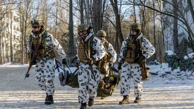 Biden acusa Rússia de genocídio na Guerra da Ucrânia