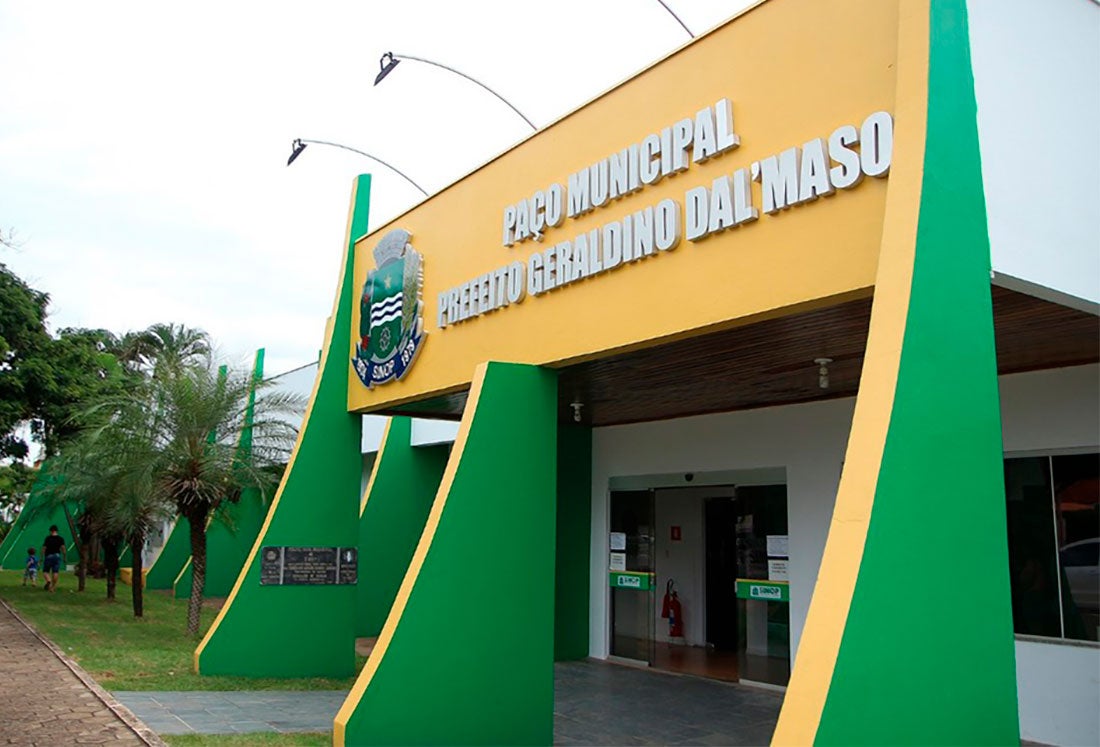 Prefeitura de Sinop compra 11 novos caminhões com investimento superior a R$ 6,5 milhões