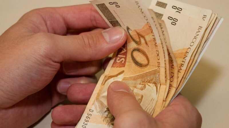 Receita Federal arrecadou R$ 195 bilhões em abril, o maior valor dos últimos anos