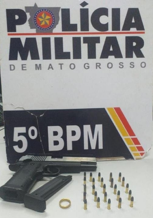 Em pânico, mulher denuncia o marido a PM após ser agredida