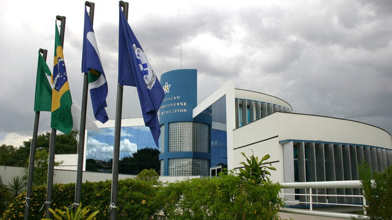 Municípios de Mato Grosso começam a receber R$ 185 milhões da cessão onerosa nesta sexta-feira