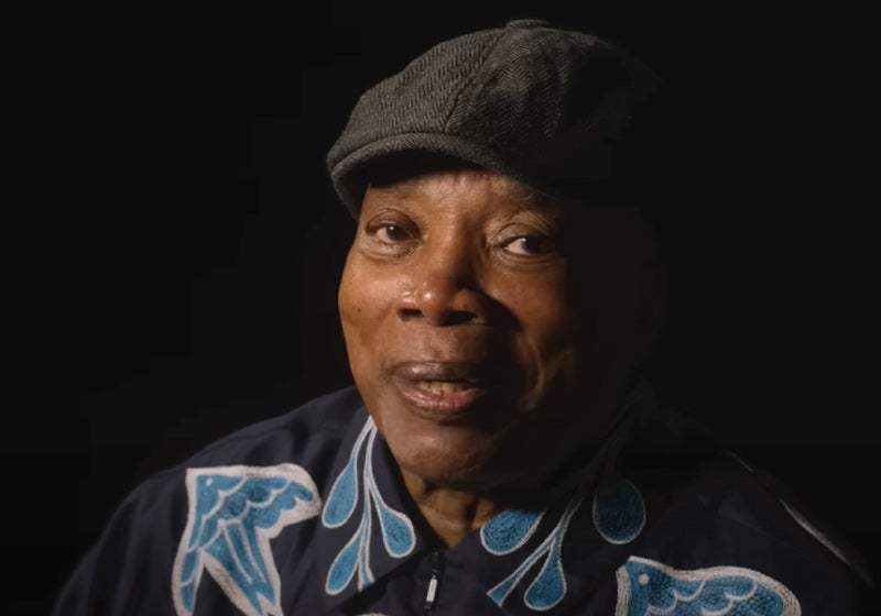 Milton Nascimento faz última turnê da carreira: vídeo emocionante