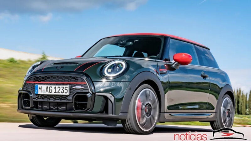 MINI deixa de oferecer câmbio manual em seus carros