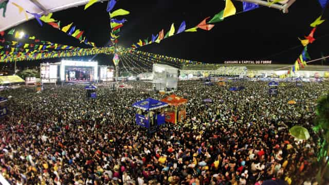 São João de Caruaru diz em edital que vai censurar manifestações políticas