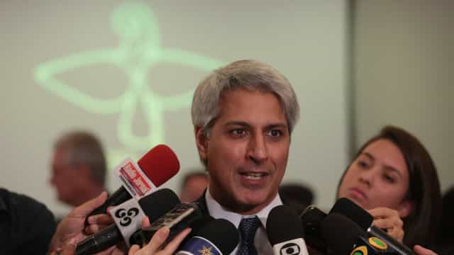 ‘Exigimos respostas’, diz Alessandro Molon sobre caso dos ianomâmis