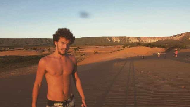 ‘Sobrenome ajuda, mas preciso ser bom’, diz cantor e filho de Pedro Bial