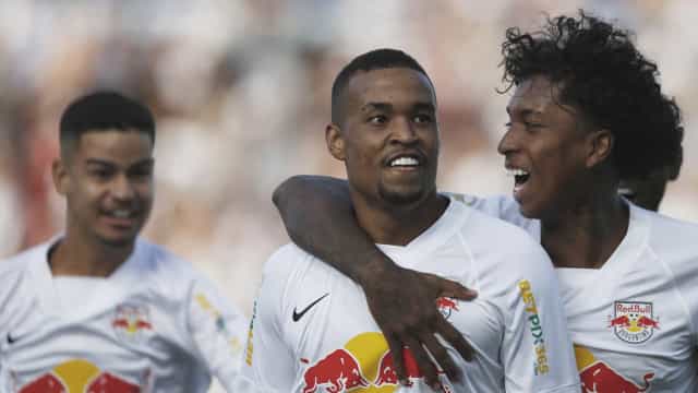 Goiás e Red Bull Bragantino empatam e continuam próximos da zona de rebaixamento