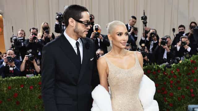 Kim Kardashian diz que Pete Davidson é "o ser humano mais doce"