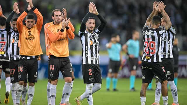 Com Hulk artilheiro, Atlético-MG vence e se classifica na Libertadores