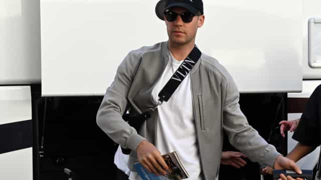 Goleiro Neuer renova com Bayern até 2024 e entrará para o Top 10 do clube bávaro