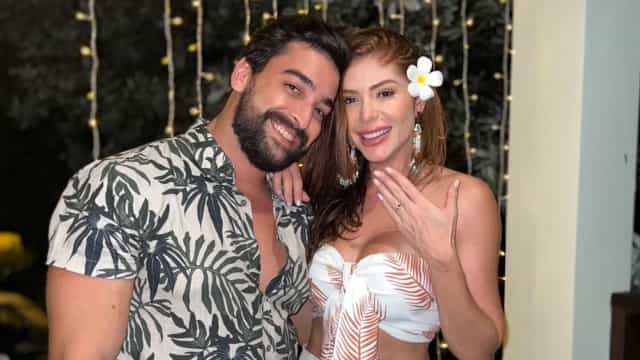 Ex BBB é pedida em casamento durante viagem à Tailândia