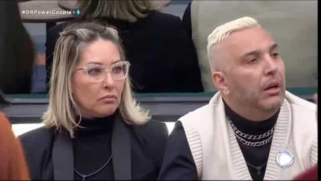 Rogério e Baronesa seriam expulsos de ‘Power Couple’ após briga, diz Galisteu