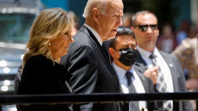 Biden teria sugerido demolir escola do Texas onde ocorreu massacre