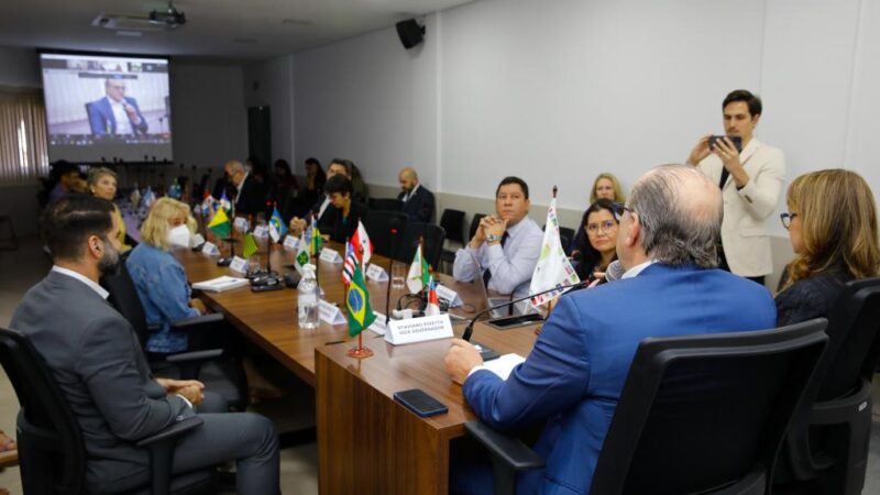 Vice-governador, embaixador da União Europeia e secretários discutem em Cuiabá ações para neutralizar carbono