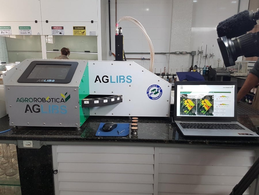 Tecnologia ao alcance das mãos do produtor