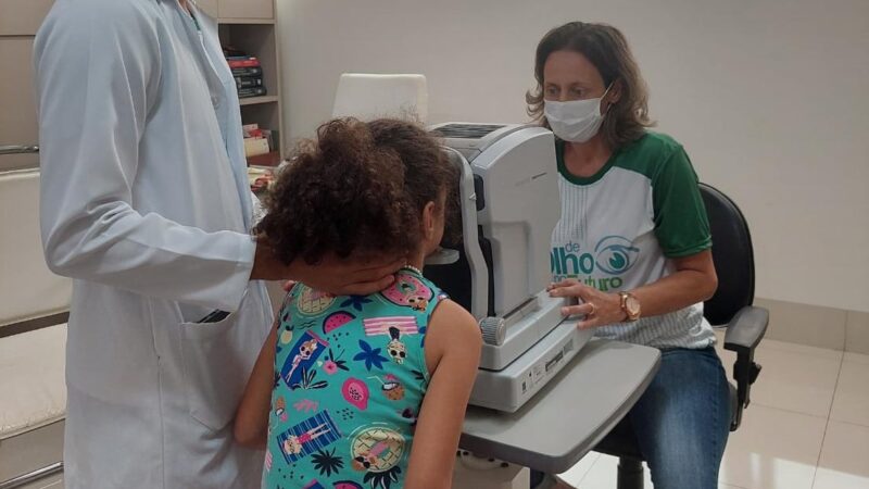 Quase 3 mil alunos de escolas públicas receberam atendimento gratuito com o projeto De Olho no Futuro 2022