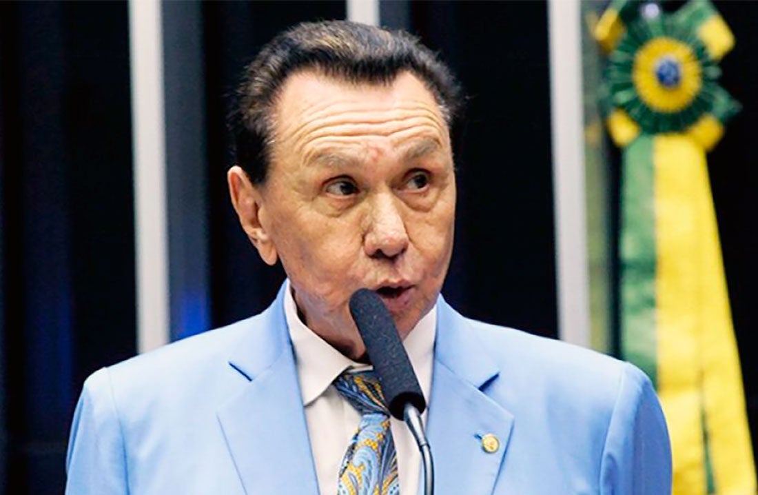 Ministro do TSE acata recurso e derruba cassação de diploma do deputado Carlos Bezerra